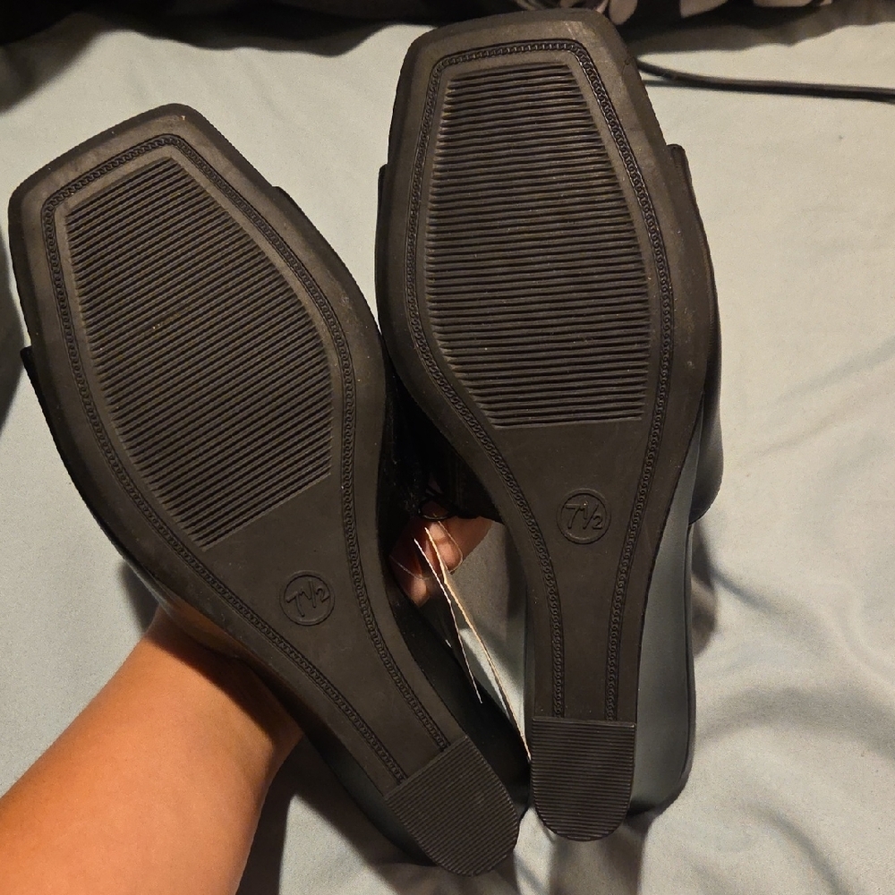 A New Day Women's Black Mules - Picture 4 of 4